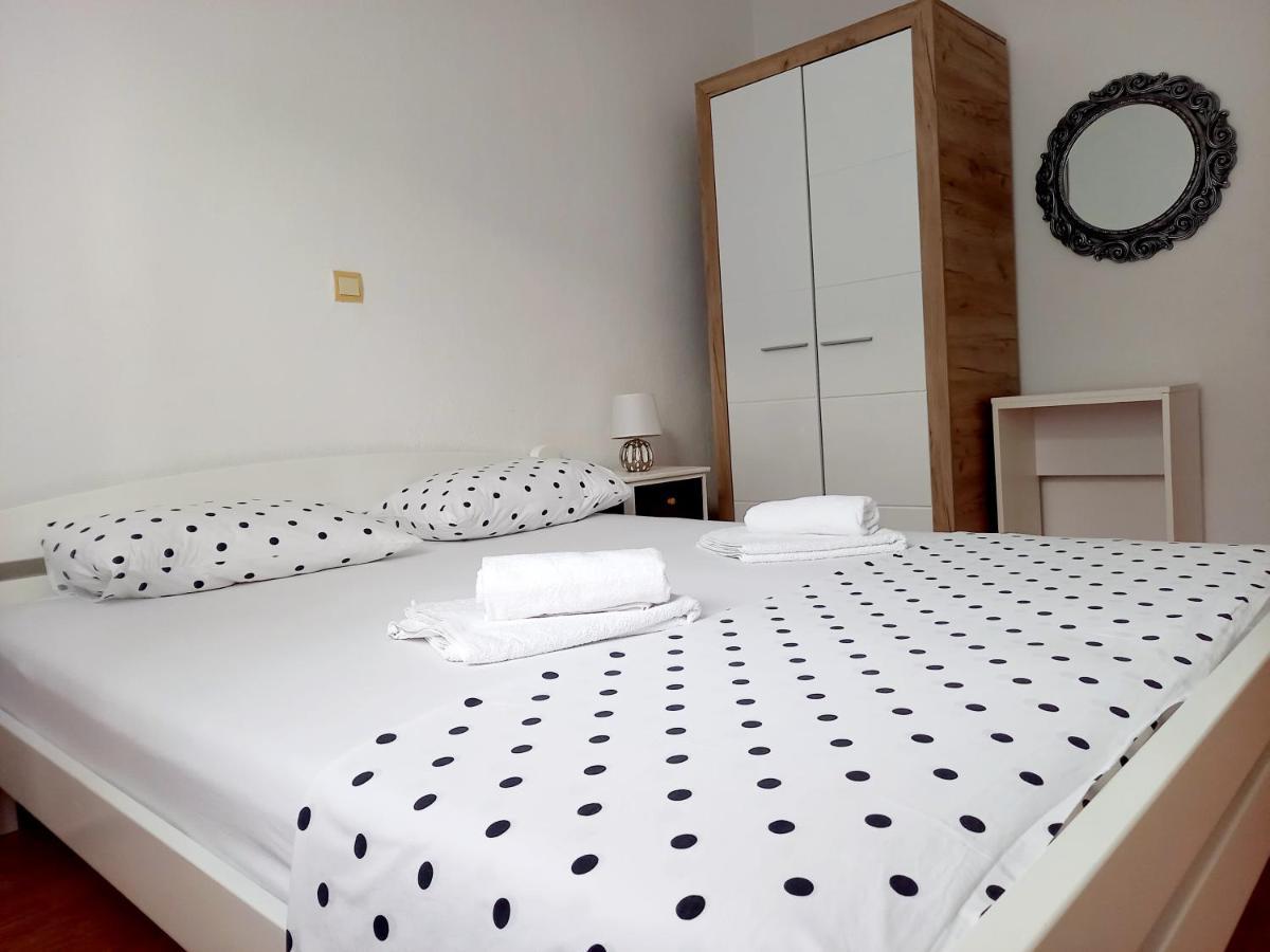 Apartments Marusic Makarska Dış mekan fotoğraf