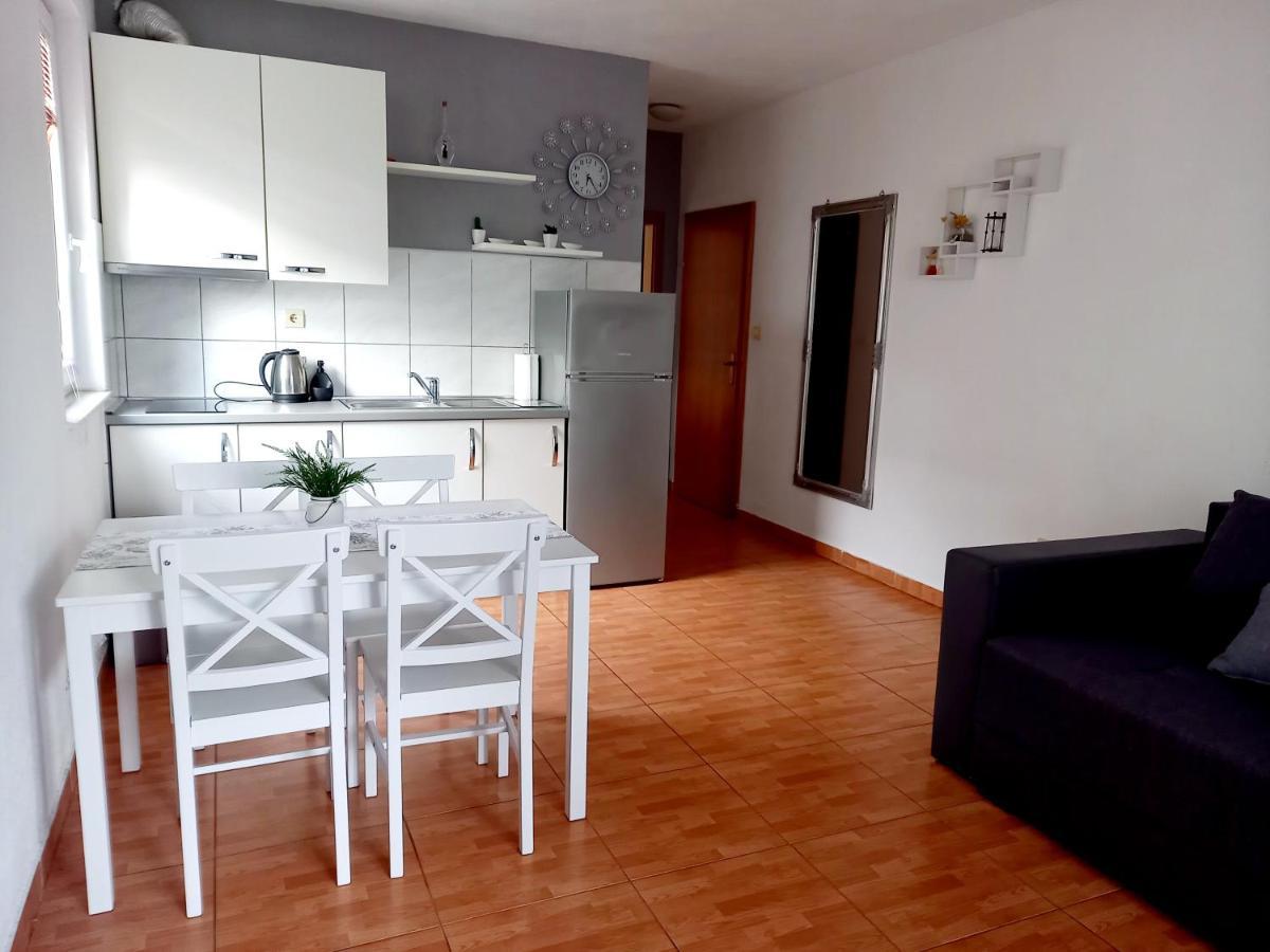 Apartments Marusic Makarska Dış mekan fotoğraf