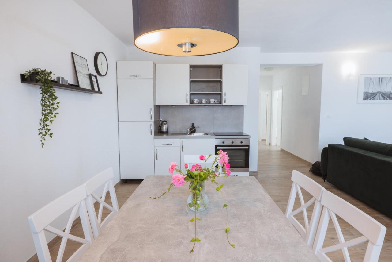 Apartments Marusic Makarska Dış mekan fotoğraf