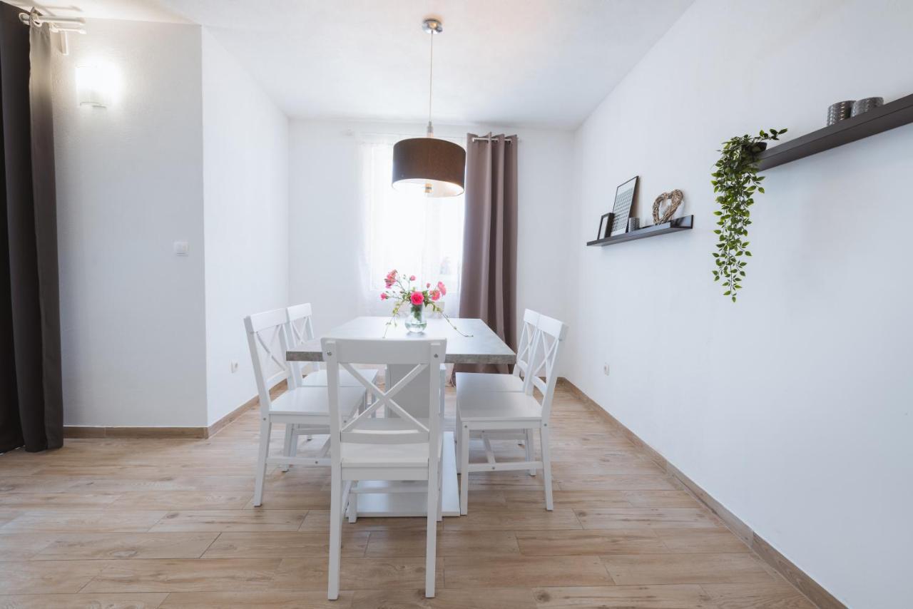 Apartments Marusic Makarska Dış mekan fotoğraf