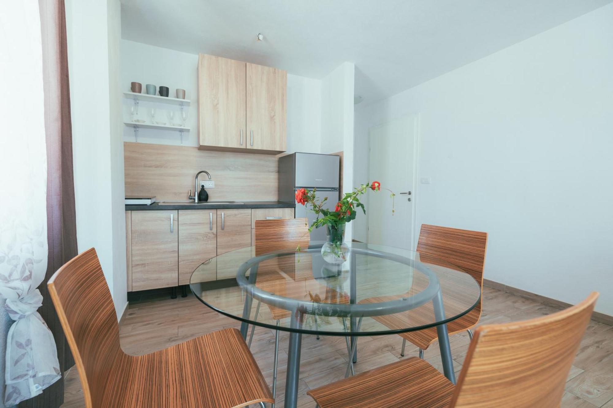 Apartments Marusic Makarska Dış mekan fotoğraf